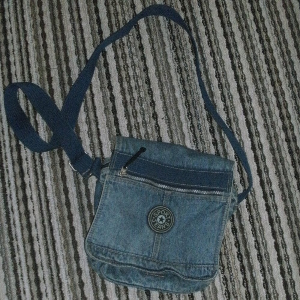 Blue Jean Denim Flap Top Crossbody Travel Bag Purse Tote 11x10.5"